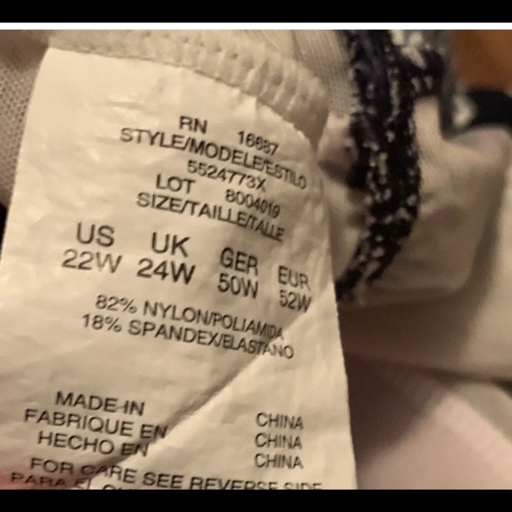 Women’s Navy & White Swimsuit, Size 22W
with built in attached bra - Picture 4 of 4
